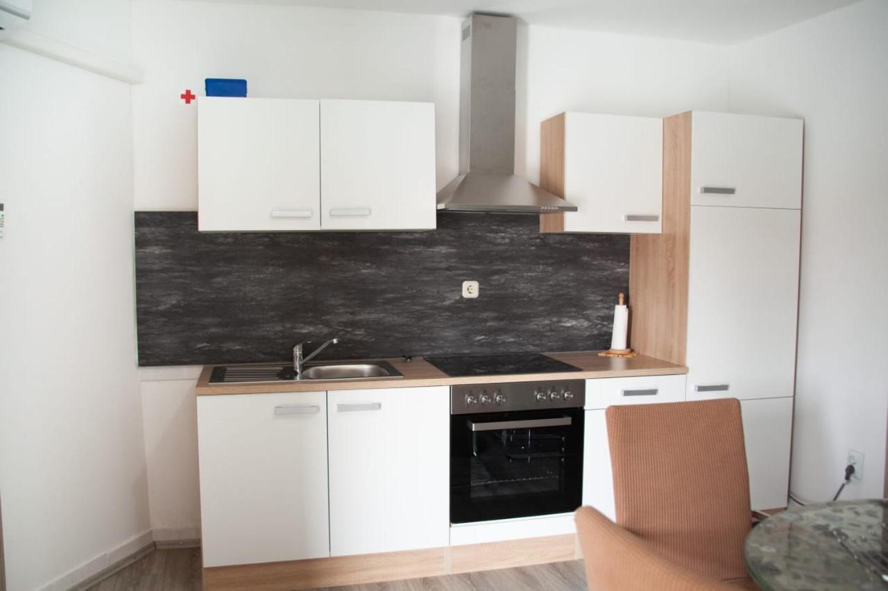 Amber In The Centar Apartment Kastela Exterior photo